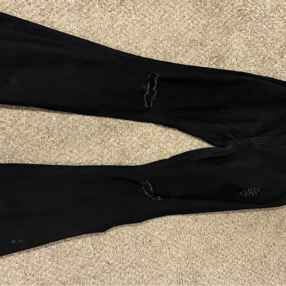 Black Distressed Women Jeans